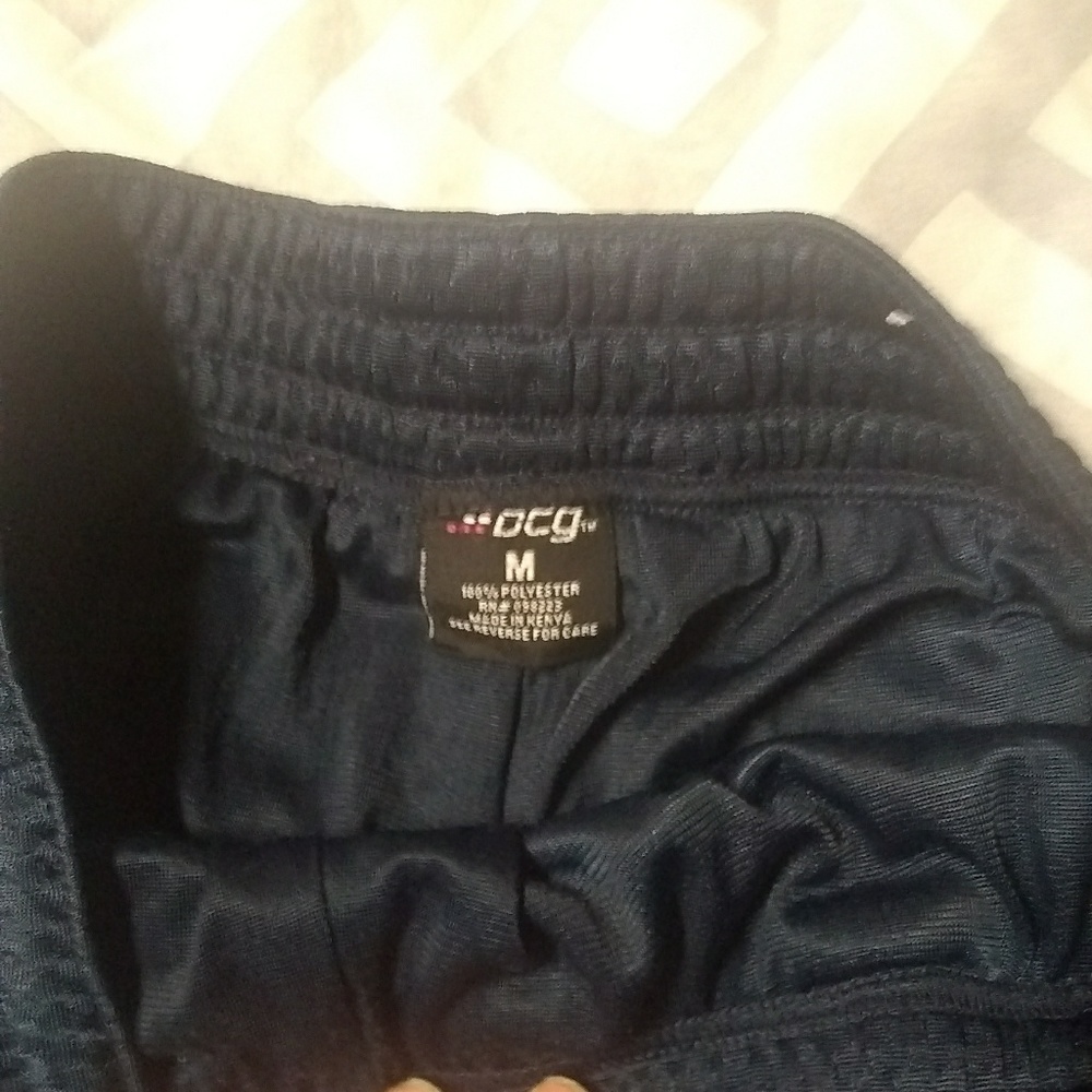 Running shorts - Picture 2 of 2